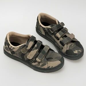 ECKO UNLTD Camo Canvas Shoes Big Kids Sz 3 Green Straps Hoop & Loop Casual Comfy